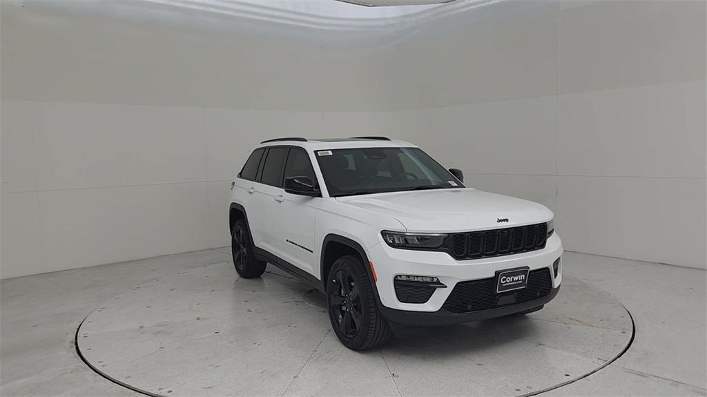 new 2024 Jeep Grand Cherokee car, priced at $49,887