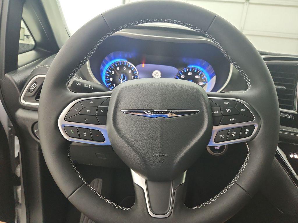 new 2026 Chrysler Pacifica car, priced at $41,972