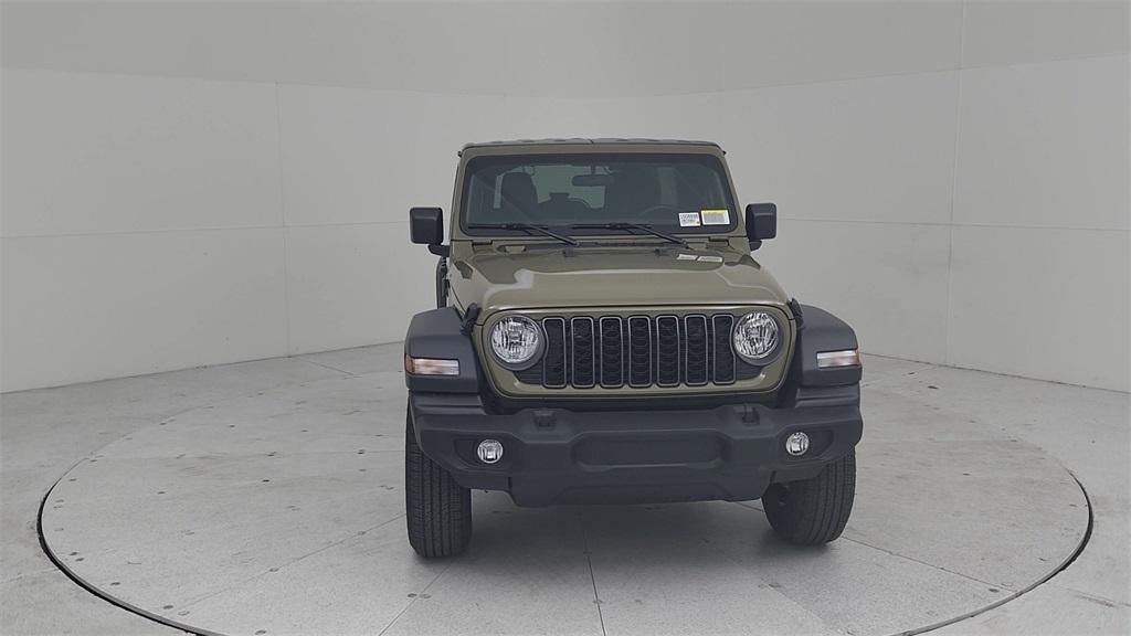 new 2025 Jeep Wrangler car, priced at $39,930