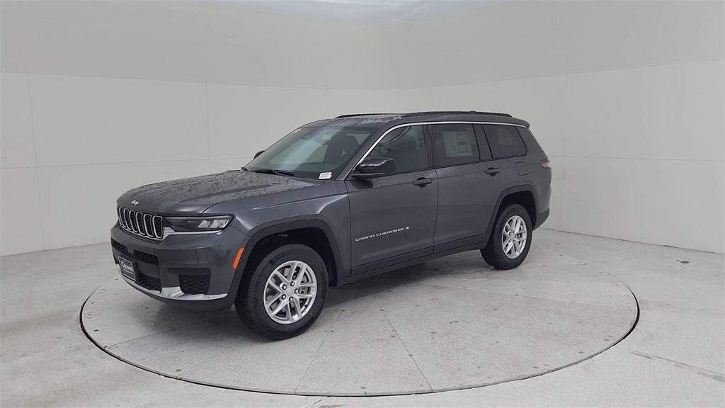 new 2025 Jeep Grand Cherokee L car, priced at $42,165