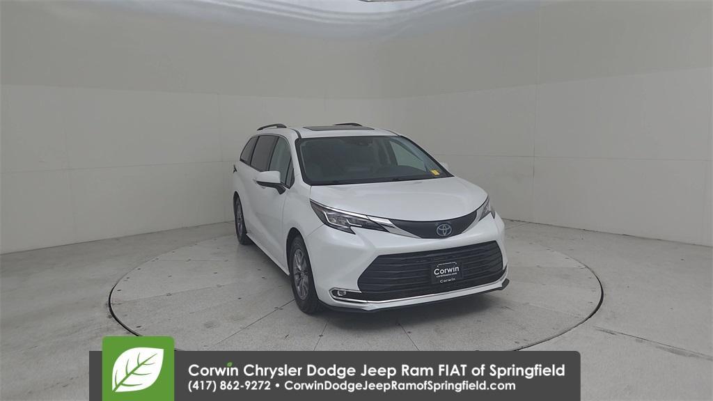 used 2023 Toyota Sienna car, priced at $36,883