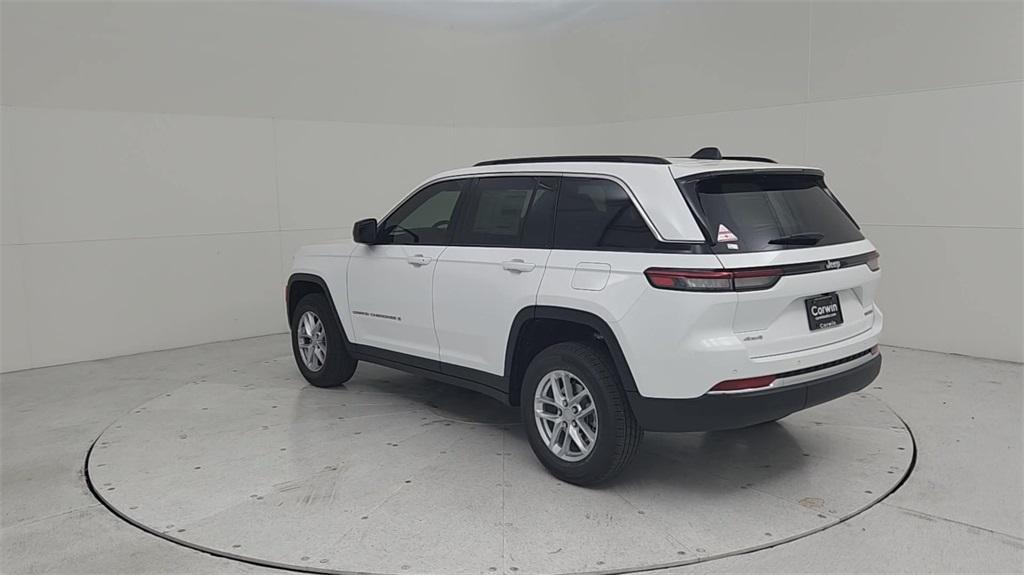 new 2024 Jeep Grand Cherokee car, priced at $40,117