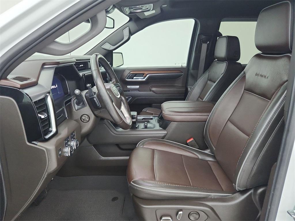 used 2023 GMC Sierra 1500 car, priced at $49,995