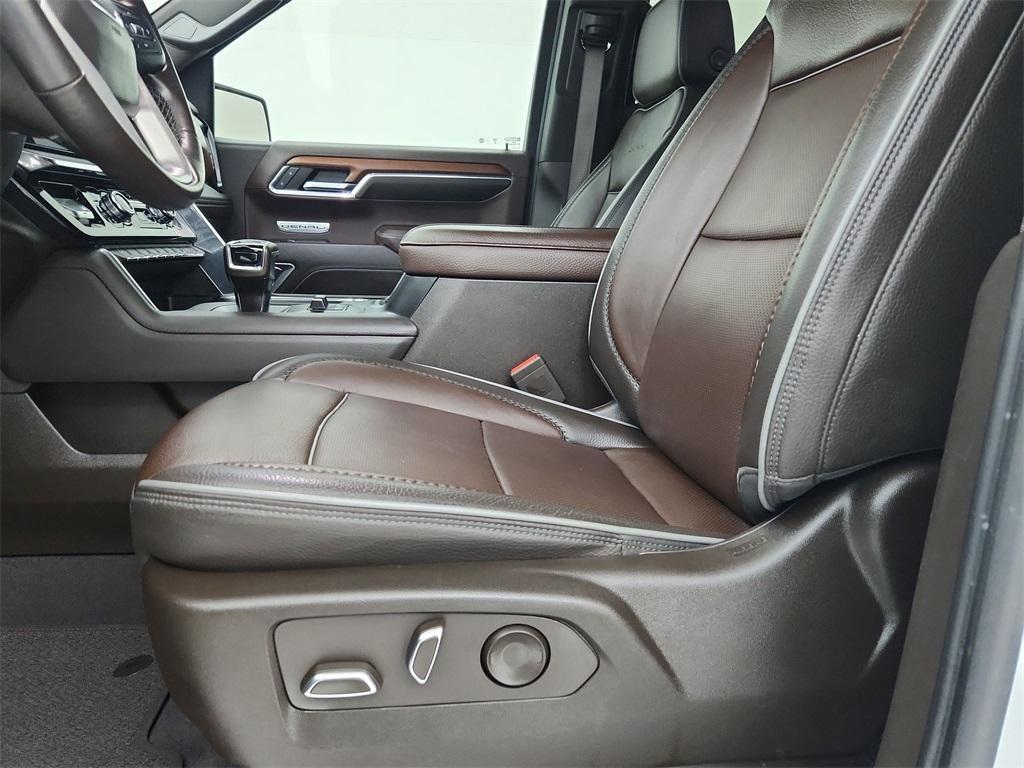 used 2023 GMC Sierra 1500 car, priced at $49,995