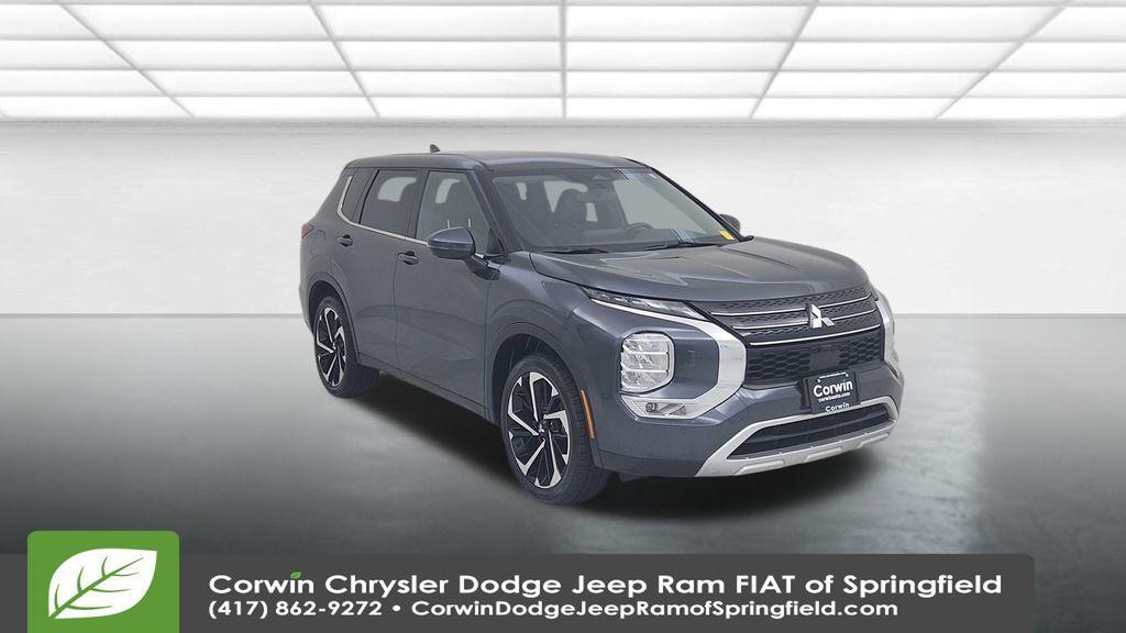 used 2024 Mitsubishi Outlander car, priced at $24,811