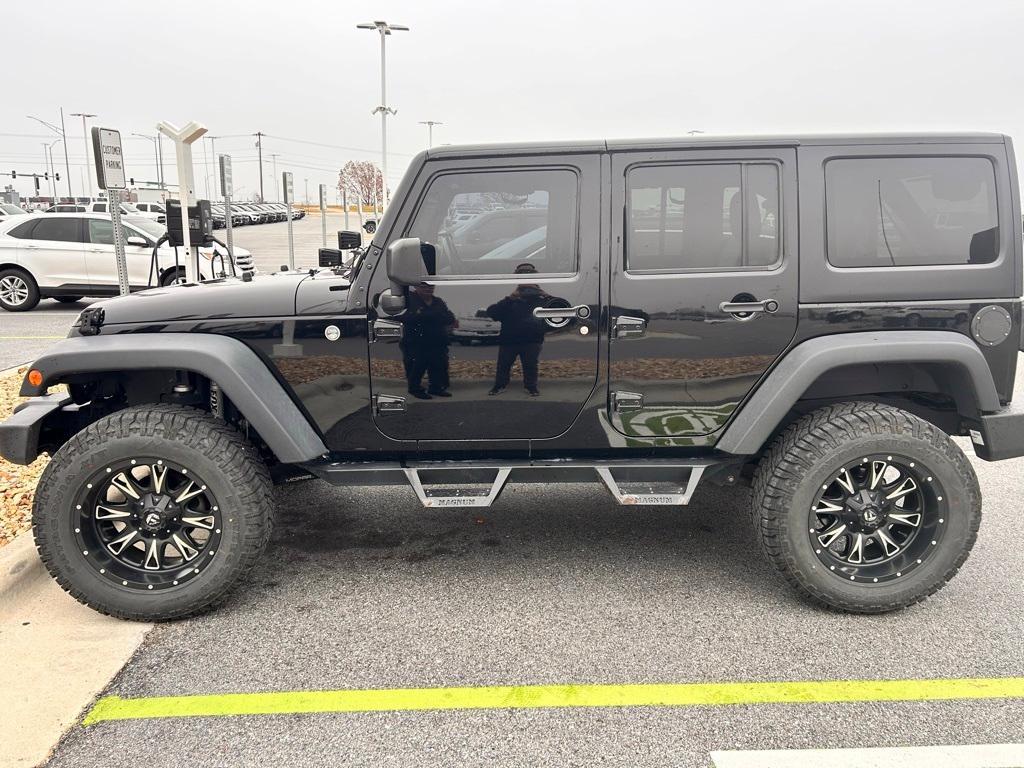 used 2015 Jeep Wrangler Unlimited car, priced at $22,000