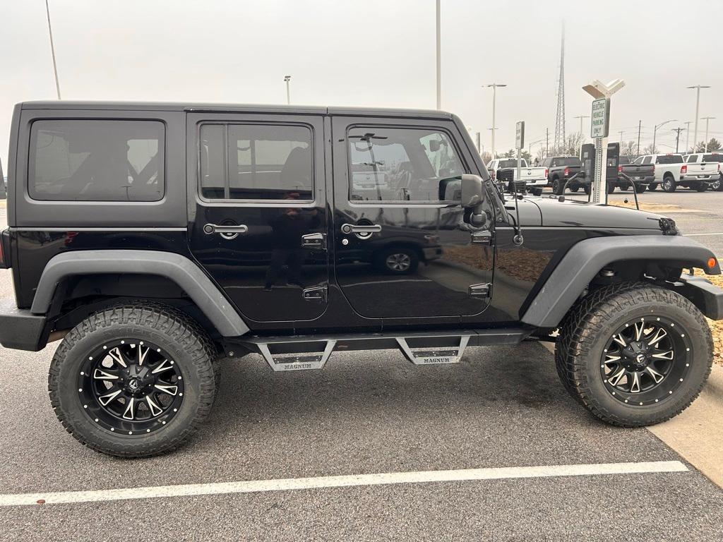 used 2015 Jeep Wrangler Unlimited car, priced at $22,000