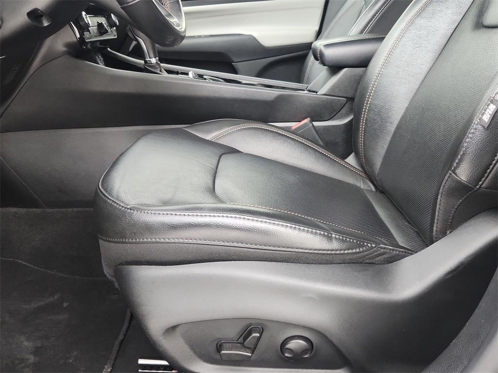 used 2022 Jeep Compass car, priced at $22,992