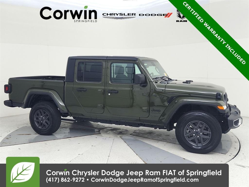 used 2024 Jeep Gladiator car, priced at $39,000
