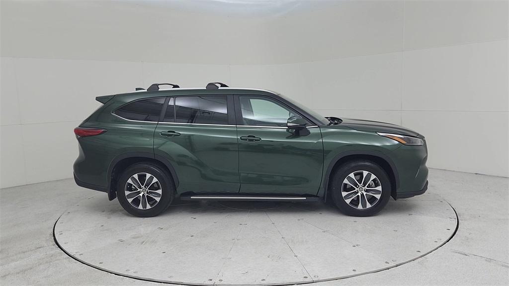 used 2023 Toyota Highlander car, priced at $37,316