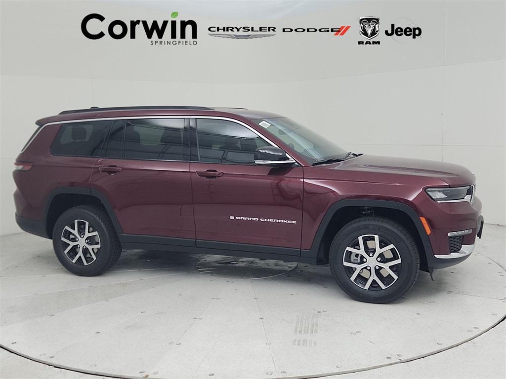 new 2025 Jeep Grand Cherokee L car, priced at $45,074