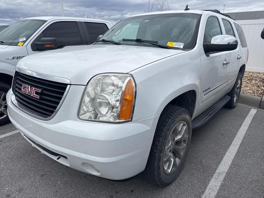 used 2013 GMC Yukon car, priced at $13,500