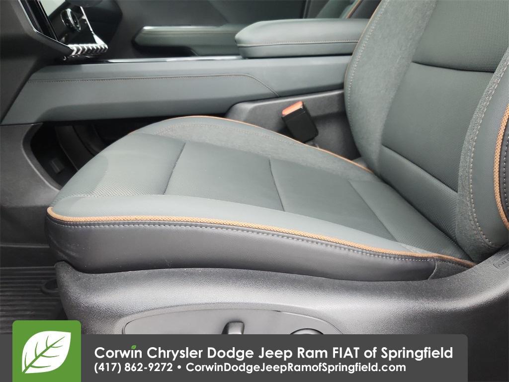used 2024 GMC Acadia car, priced at $46,776