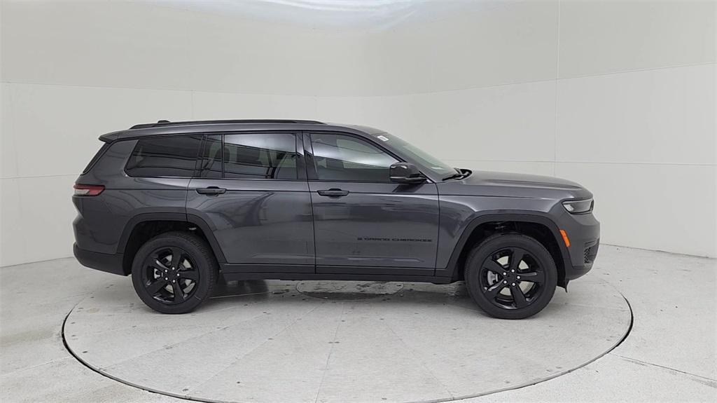 new 2024 Jeep Grand Cherokee L car, priced at $45,895