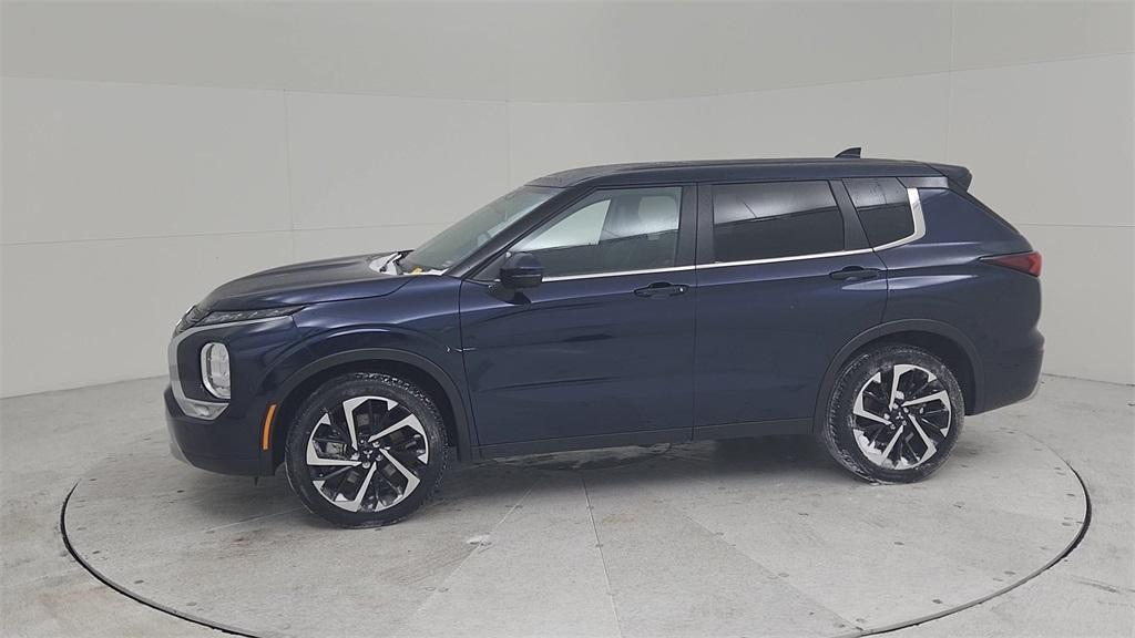 used 2024 Mitsubishi Outlander car, priced at $24,583