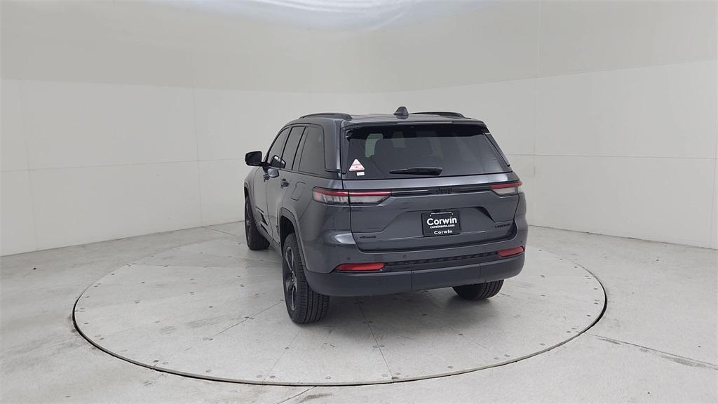new 2025 Jeep Grand Cherokee car, priced at $46,839