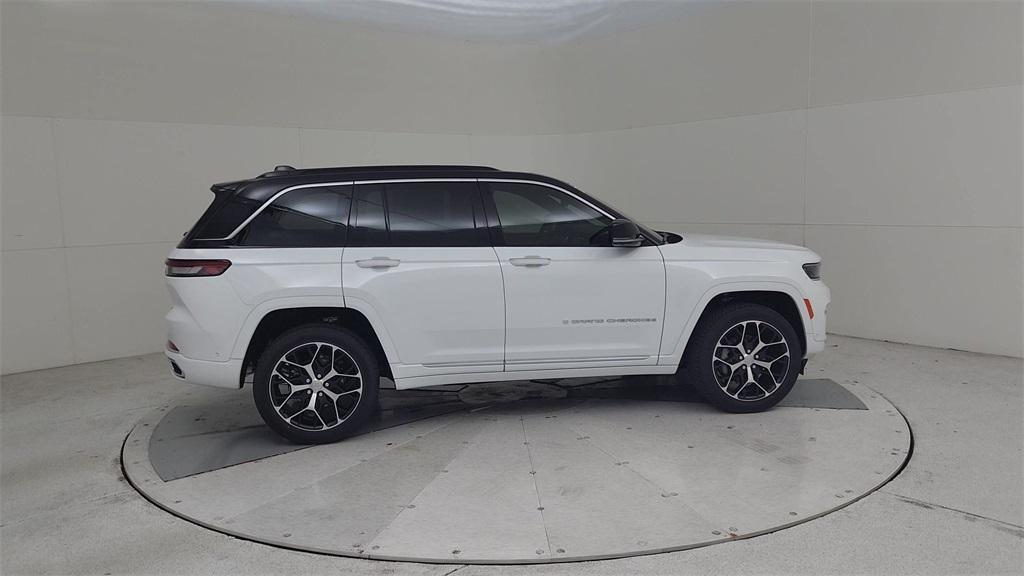 new 2025 Jeep Grand Cherokee car, priced at $62,044