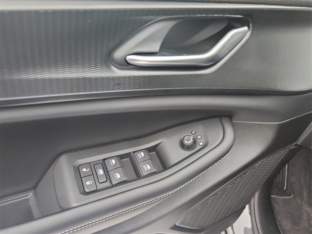 new 2025 Jeep Grand Cherokee L car, priced at $45,456