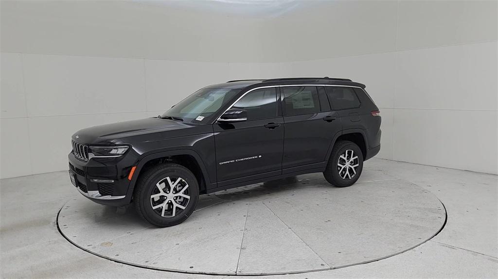 new 2024 Jeep Grand Cherokee L car, priced at $43,638