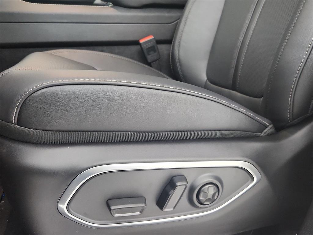 new 2025 Jeep Wagoneer car, priced at $72,412