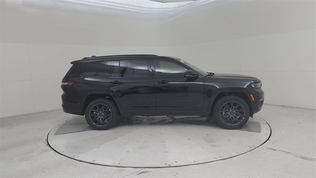 new 2025 Jeep Grand Cherokee L car, priced at $60,589