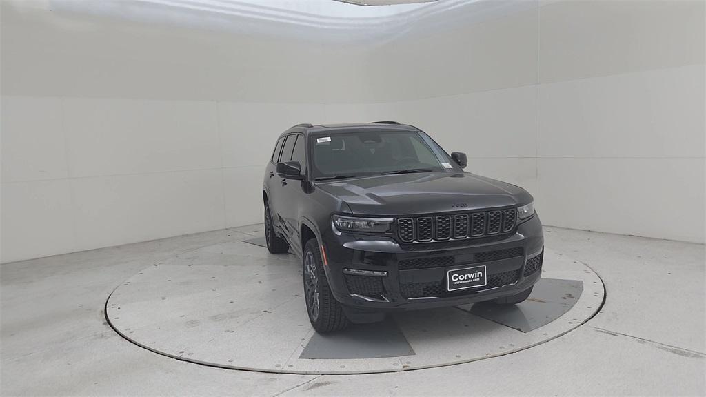 new 2025 Jeep Grand Cherokee L car, priced at $60,589