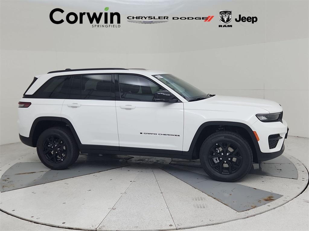 new 2025 Jeep Grand Cherokee car, priced at $46,267