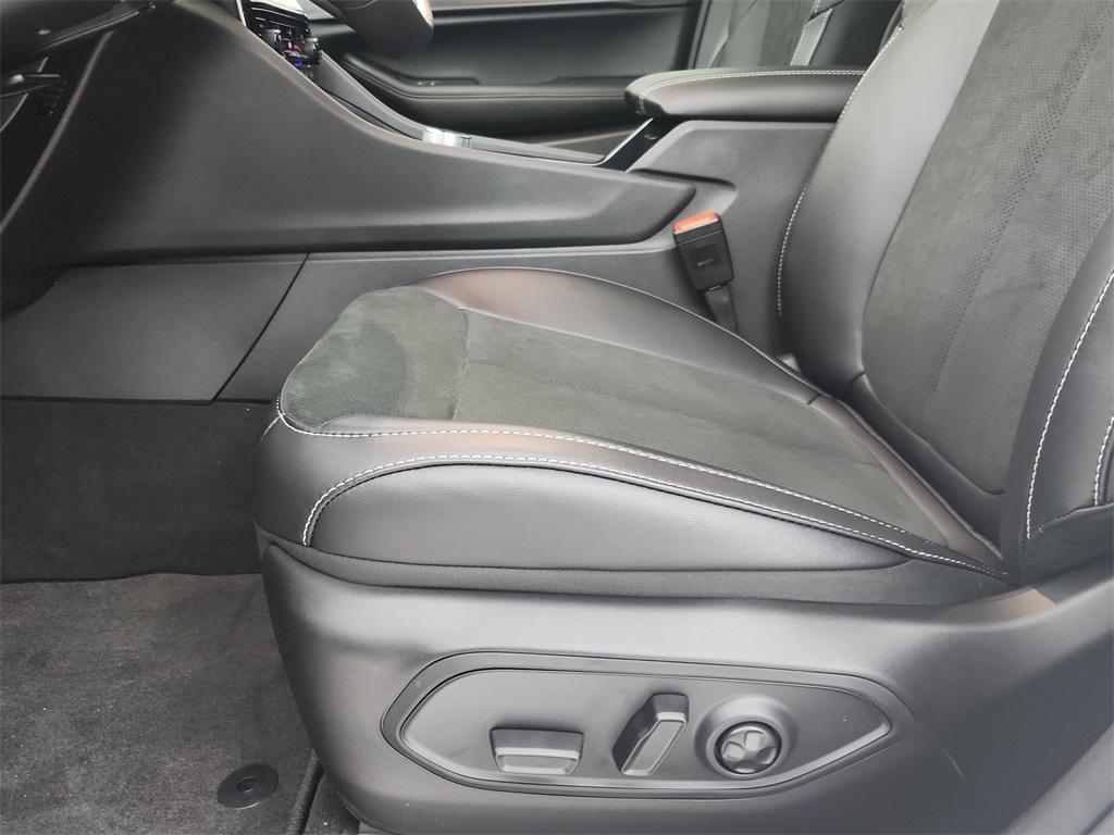 new 2025 Jeep Grand Cherokee car, priced at $46,267