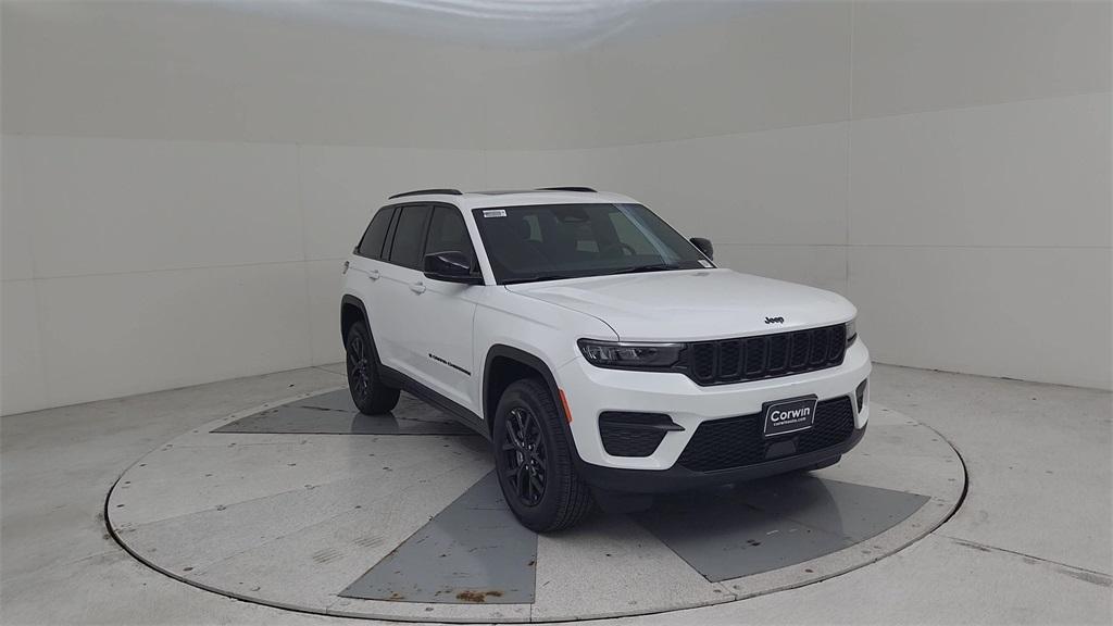 new 2025 Jeep Grand Cherokee car, priced at $46,267