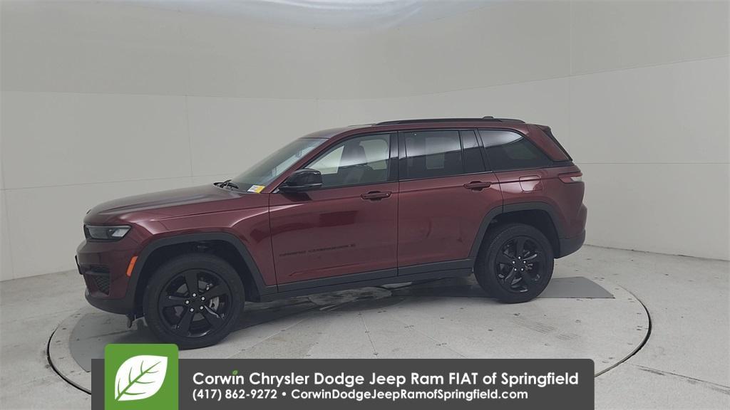 used 2023 Jeep Grand Cherokee car, priced at $32,894