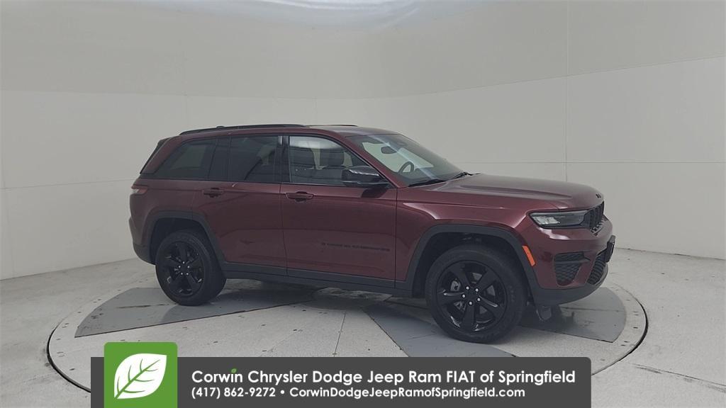 used 2023 Jeep Grand Cherokee car, priced at $32,894