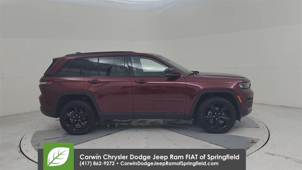 used 2023 Jeep Grand Cherokee car, priced at $32,894