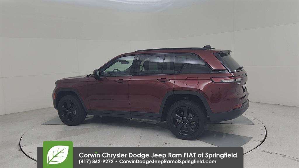 used 2023 Jeep Grand Cherokee car, priced at $32,894