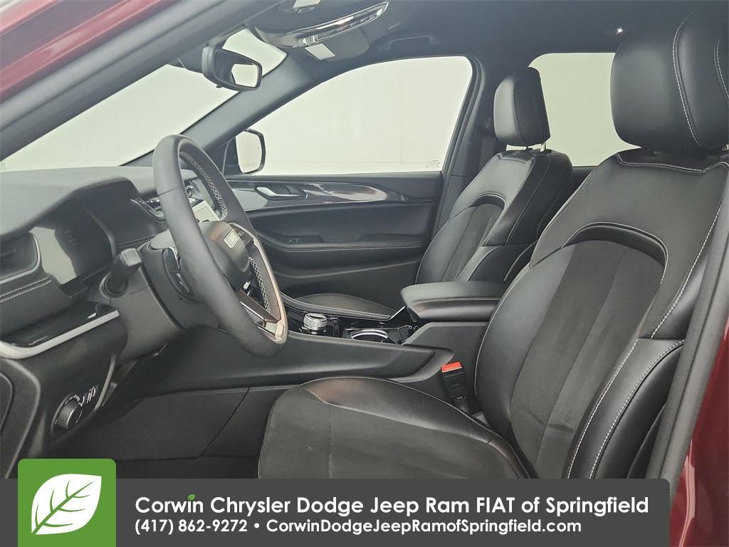 used 2023 Jeep Grand Cherokee car, priced at $32,894