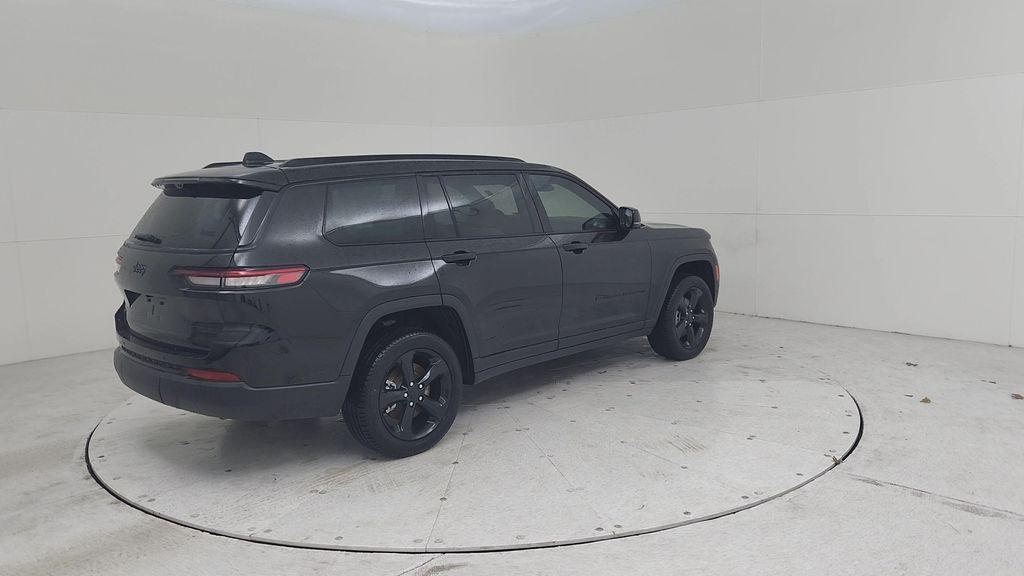 new 2025 Jeep Grand Cherokee L car, priced at $52,333