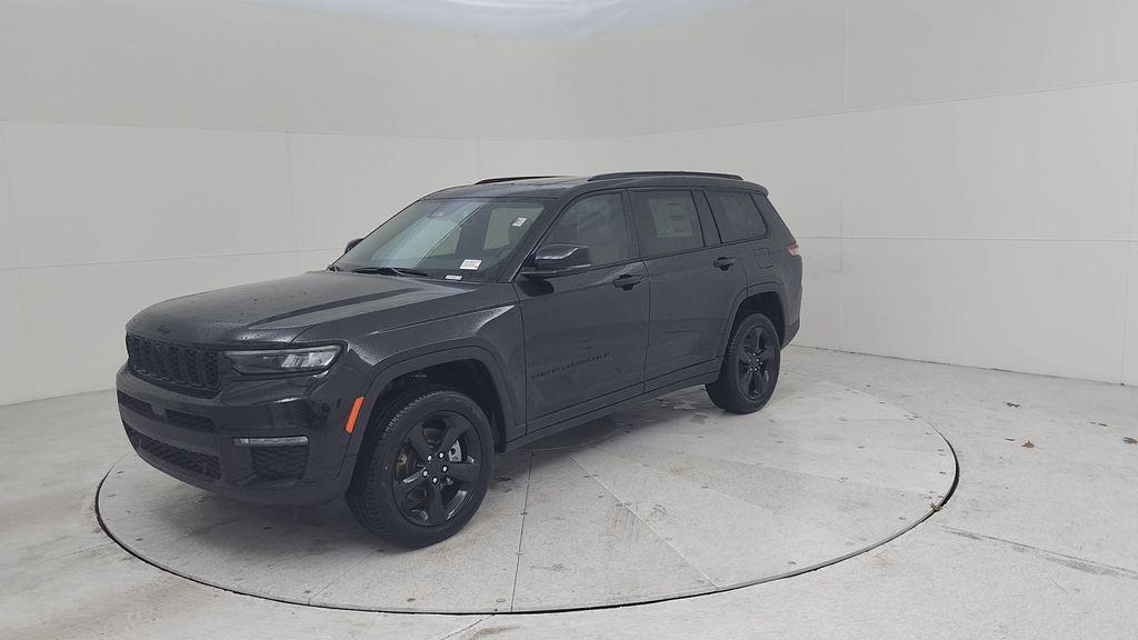 new 2025 Jeep Grand Cherokee L car, priced at $52,333
