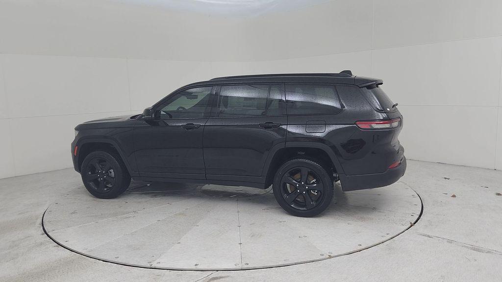 new 2025 Jeep Grand Cherokee L car, priced at $52,333