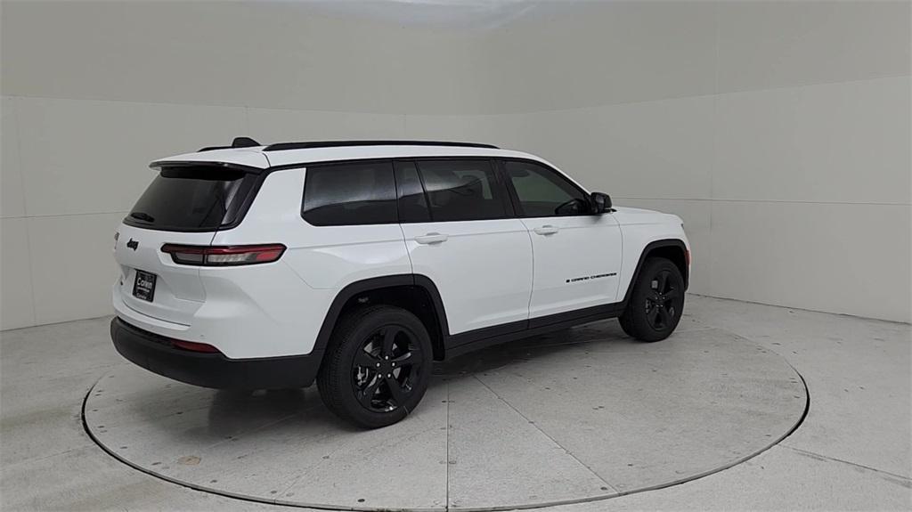 new 2024 Jeep Grand Cherokee L car, priced at $45,359