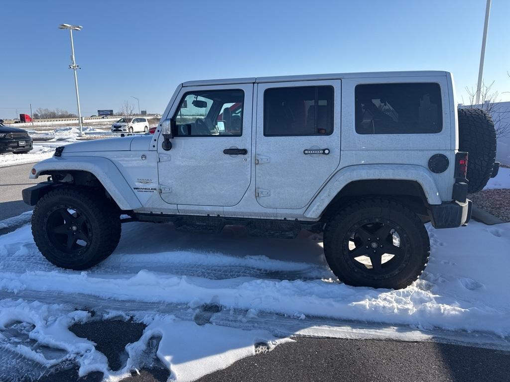 used 2015 Jeep Wrangler Unlimited car, priced at $21,883