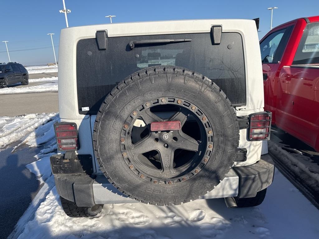 used 2015 Jeep Wrangler Unlimited car, priced at $21,883