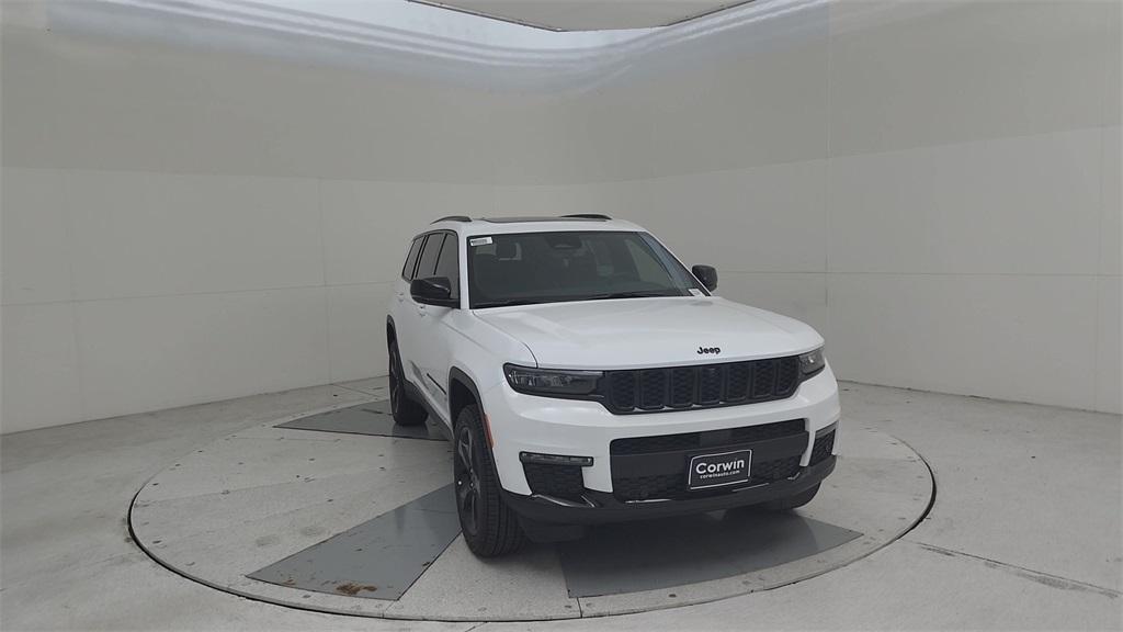 new 2025 Jeep Grand Cherokee L car, priced at $52,898