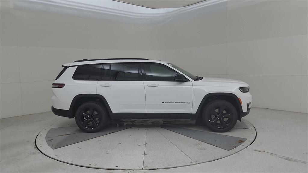 new 2025 Jeep Grand Cherokee L car, priced at $52,898