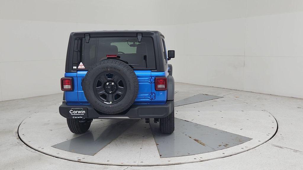 new 2025 Jeep Wrangler car, priced at $41,197