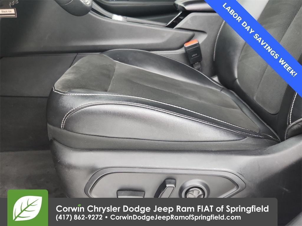 used 2023 Jeep Grand Cherokee L car, priced at $33,099