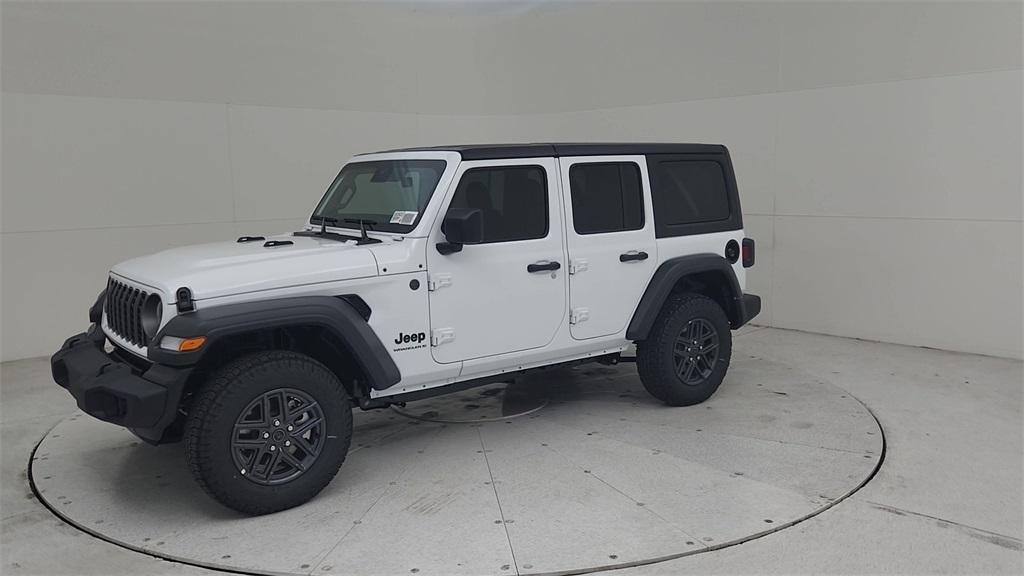new 2025 Jeep Wrangler car, priced at $46,103