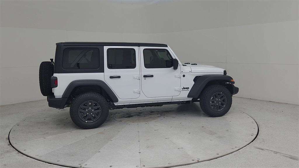 new 2025 Jeep Wrangler car, priced at $46,103