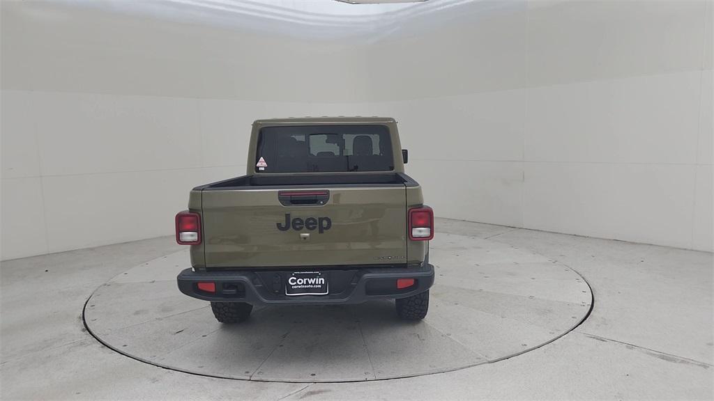 new 2025 Jeep Gladiator car, priced at $45,395