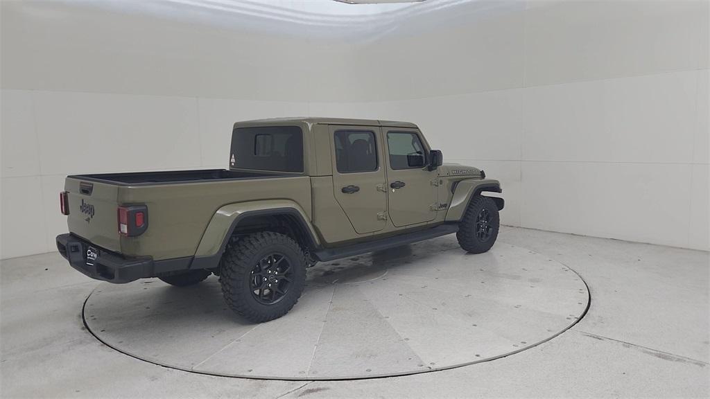 new 2025 Jeep Gladiator car, priced at $45,395