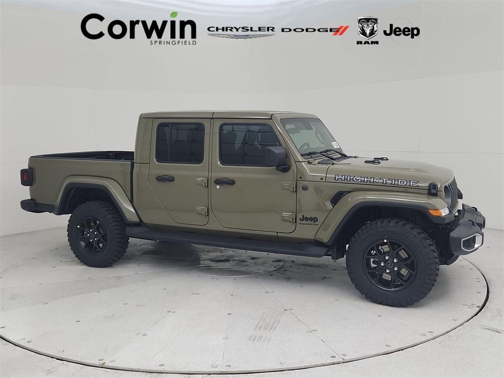 new 2025 Jeep Gladiator car, priced at $46,145