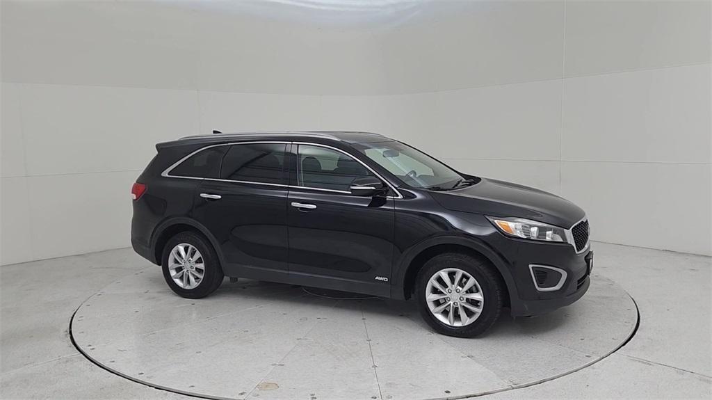 used 2018 Kia Sorento car, priced at $14,882